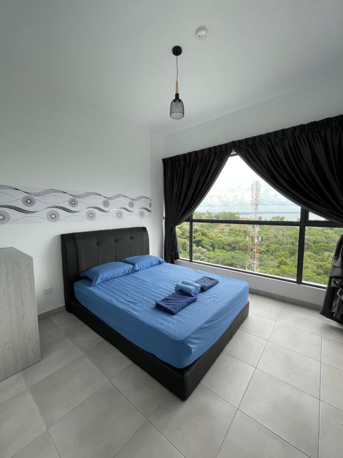 Sandakan Homestay Sea-Forest View Apartment 2R2B 海森雙景公寓 Exterior photo
